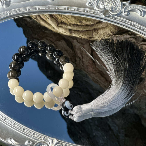 "The Balance of Form" | Obsidian & White Bodhi Beaded Bracelet with Tassel - Dao Verse