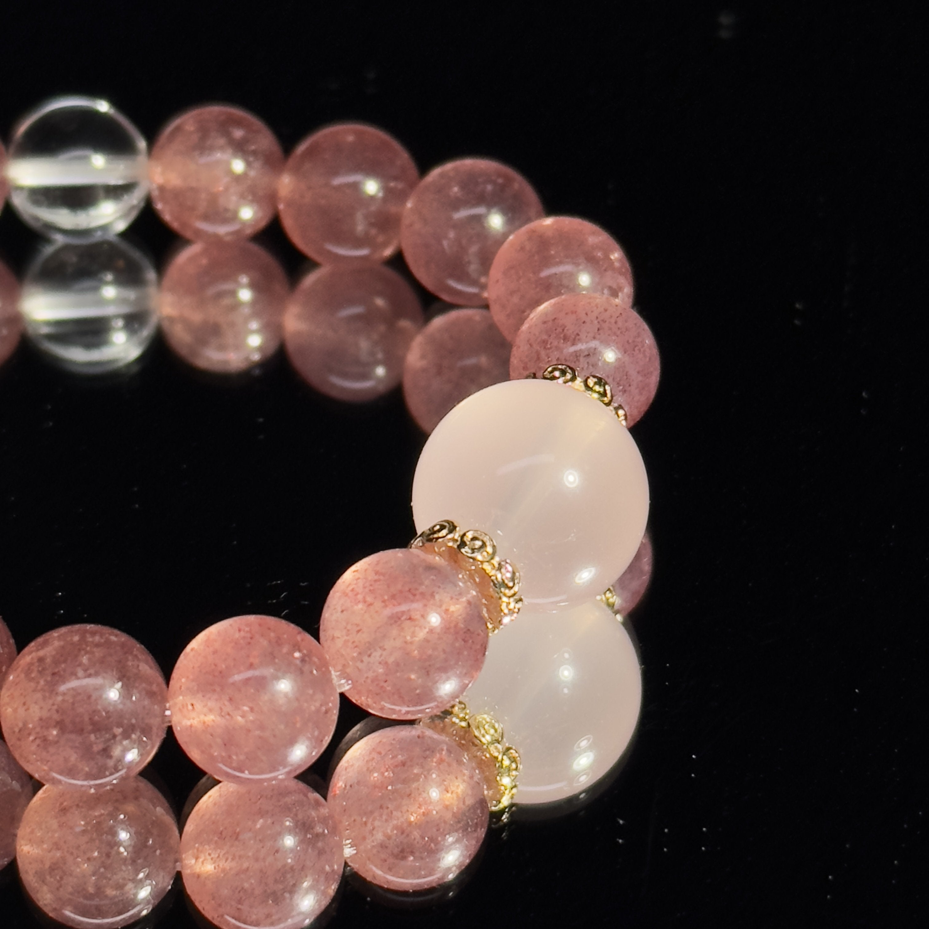 "The Heart’s Radiance" | Strawberry Quartz, Rose Quartz & Clear Quartz Bracelet - Dao Verse