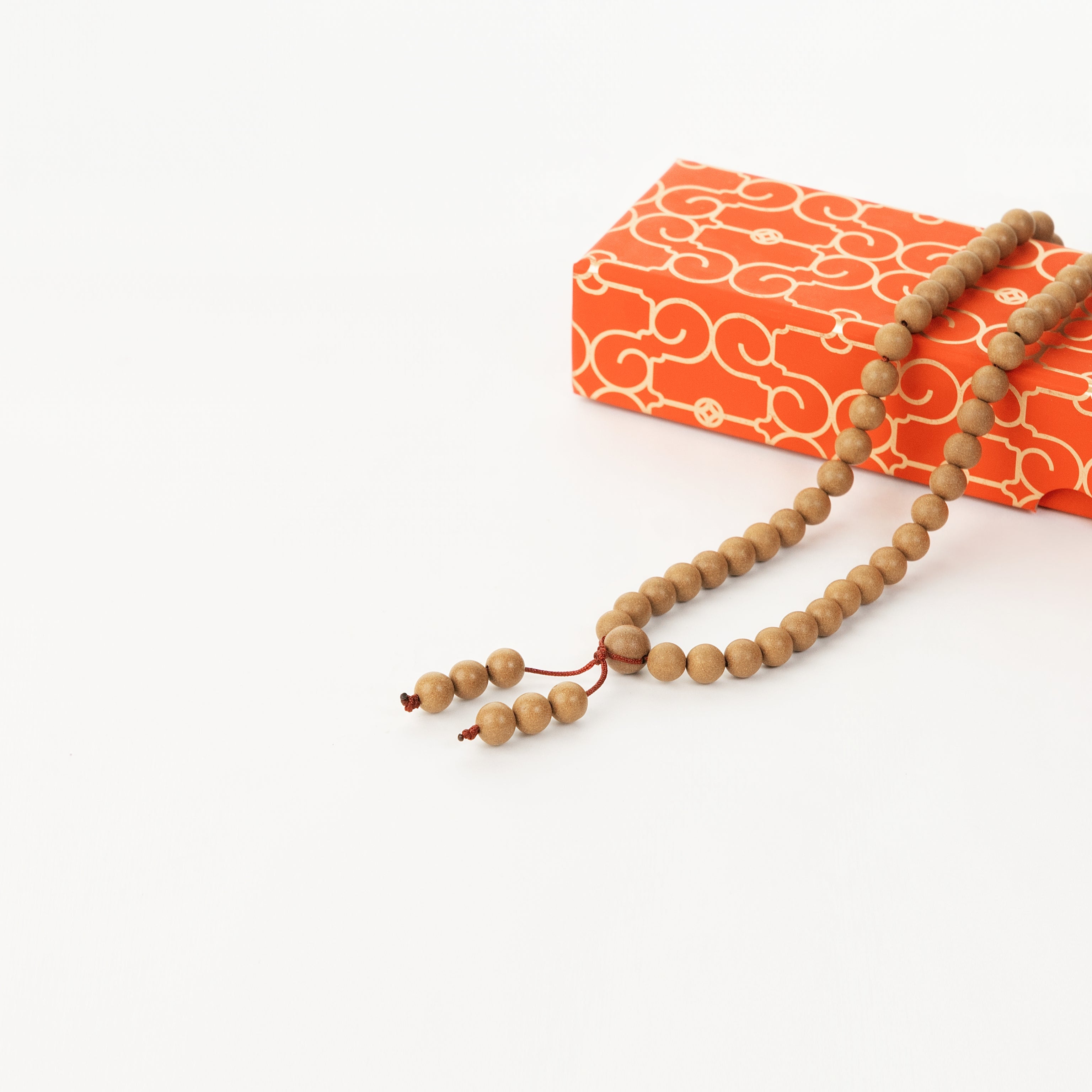 THE HELD MEASURE | He Xiang Mala Bead - Dao Verse