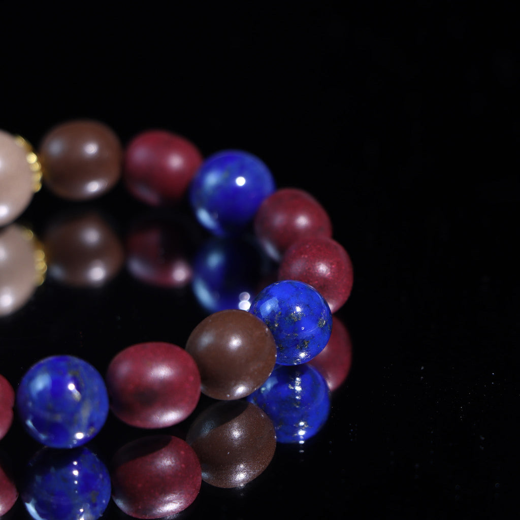The Quiet Meridian | He Xiang & Lapis Bracelet - Dao Verse